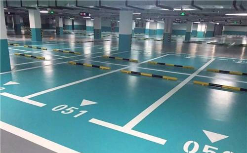 阿合奇阿合奇环氧地坪中涂：构筑坚固地面的关键环节